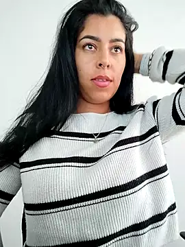 Luianna live sex cam