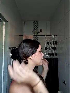 luuhcat09's cam snapshot