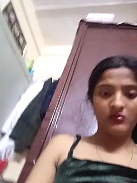 KittyBby14's cam snapshot