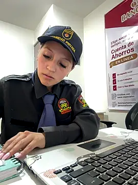 Emily-7_ live sex cam