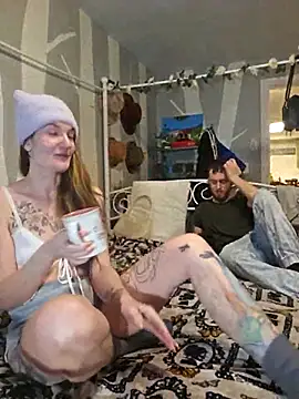 YourFavCanadianMILF live sex cam