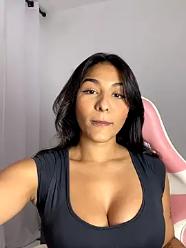 Laurapocahontas's cam snapshot