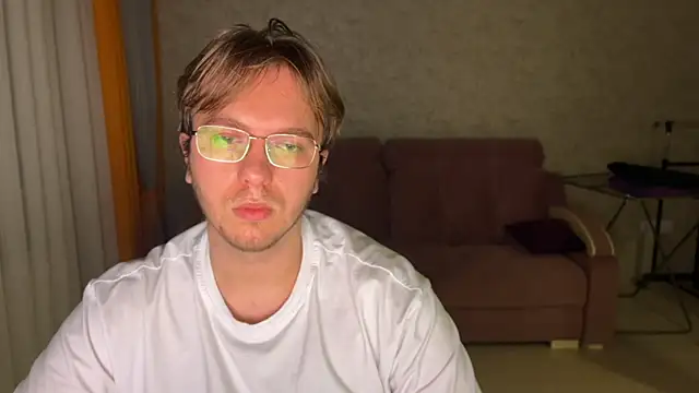 kiopiggy's cam snapshot