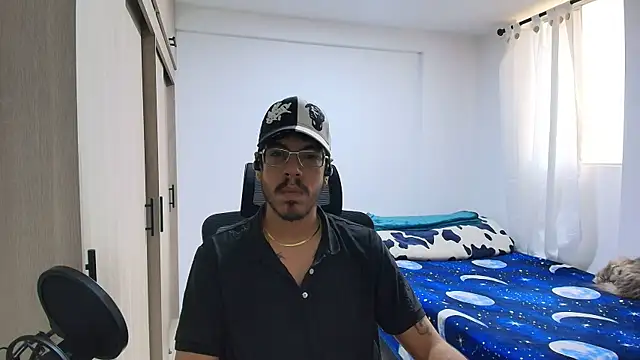 naitt_'s cam snapshot