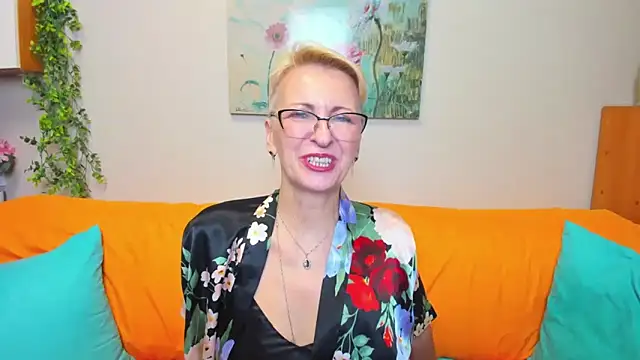 iamyourdream89's cam snapshot