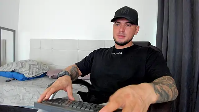 Teilor_Creed live sex cam