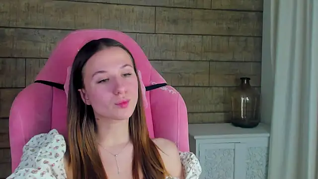 KristinaBellini's cam snapshot