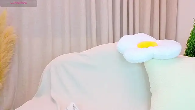 Embez-Damdang live sex cam