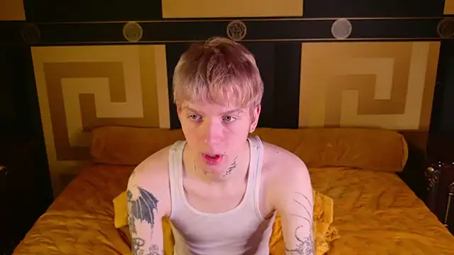 TRAVIS_CLAS's cam snapshot