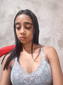 Zoe_Sweett18 live sex cam