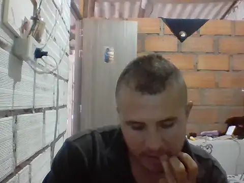 santiii___12's cam snapshot