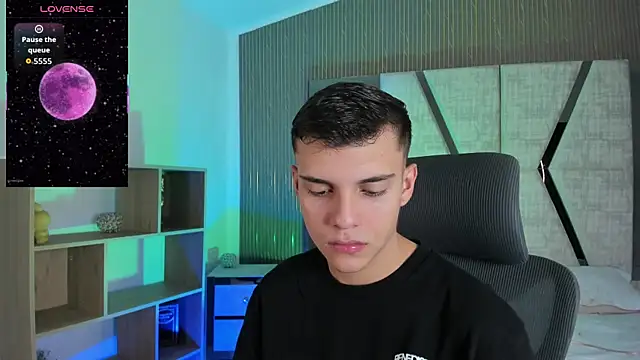 JacobRoberts1 live sex cam