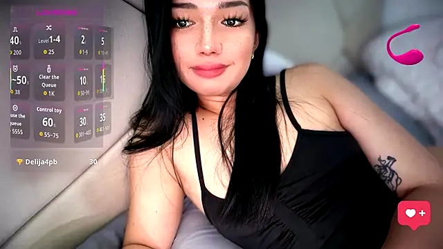 IvonnyBonita live sex cam