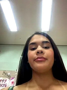 BellaLeclair live sex cam