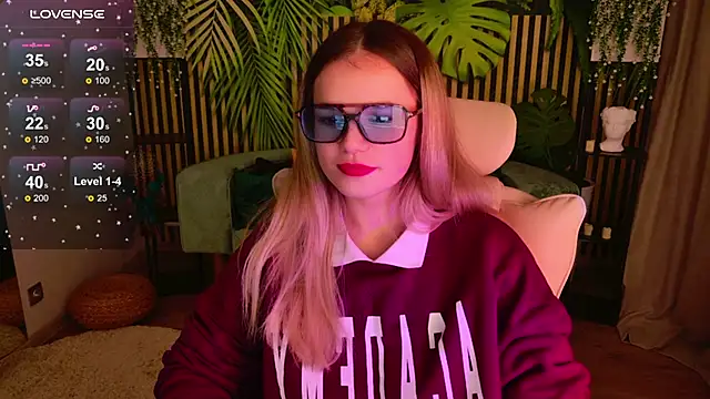 KellyHayden live sex cam