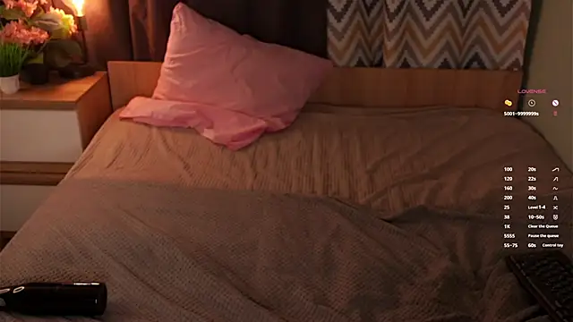 CruzMensch live sex cam