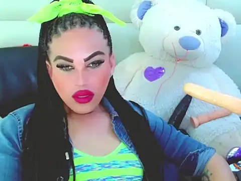 NharaBigCock live sex cam