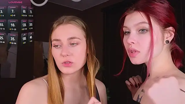 AprilFever live sex cam