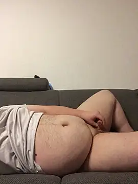 Derbaer1990 live sex cam