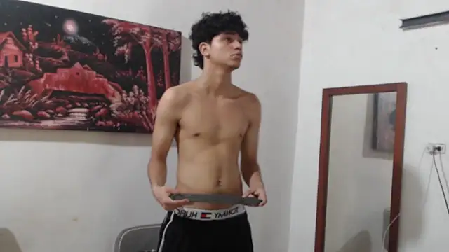 alice_julls's cam snapshot