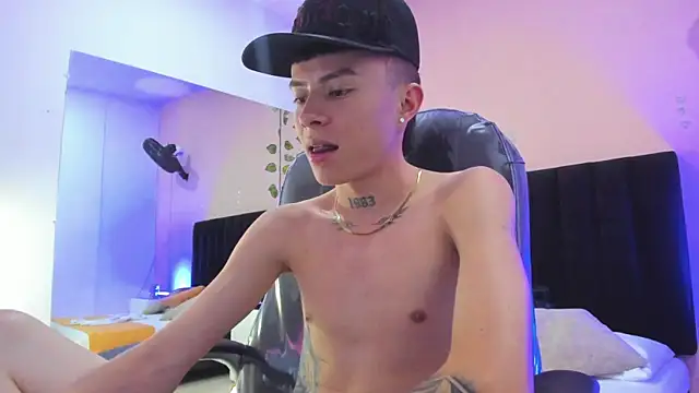 Nascary_Fox's cam snapshot