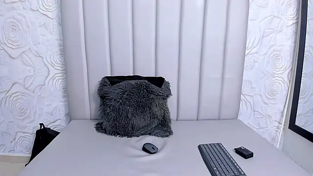 LittleDanny_'s cam snapshot