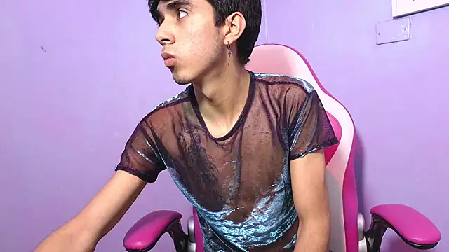 Hottie_Guy's cam snapshot