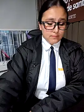 Cute_Penelope live sex cam