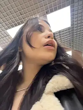 Chloe__Moon live sex cam