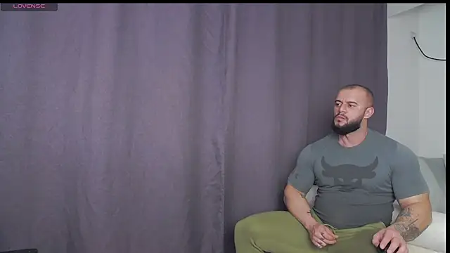 RickyMiami1's cam snapshot