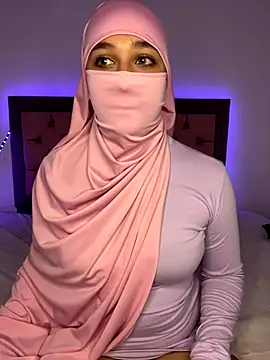 Raishaa-'s cam snapshot