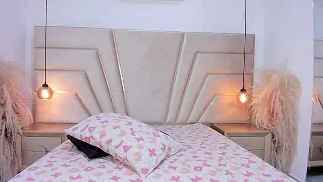 AntonellaCaprii's cam snapshot