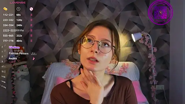 MonnaNoir's cam snapshot