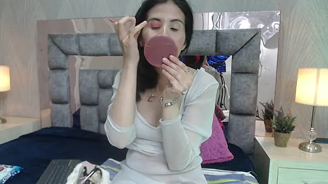 GiselaZivic's cam snapshot