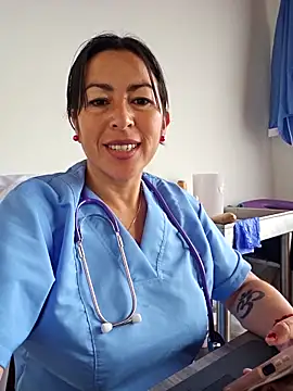 JustSamantha_'s cam snapshot