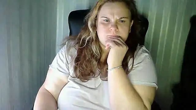 HarmonyKareraa's cam snapshot