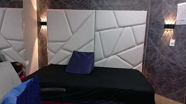 idk_24_'s cam snapshot