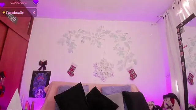 Cata_green live sex cam