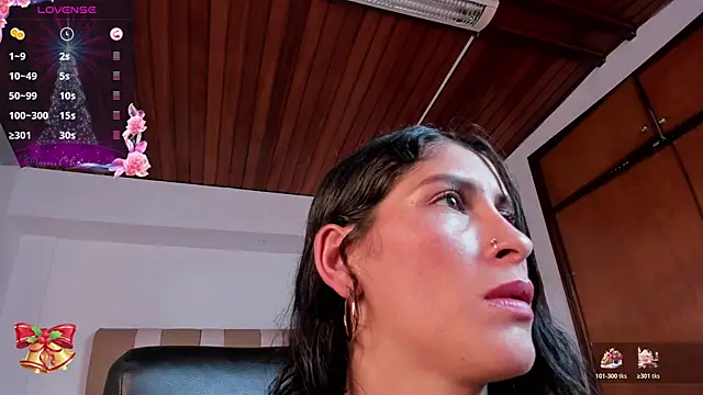 Karol_Yannil's cam snapshot