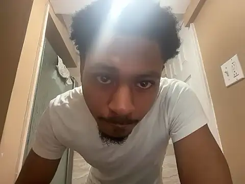 Yungandhungd live sex cam