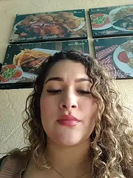 Sara_smiiith211's cam snapshot