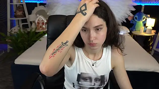 BabyFlowerr's cam snapshot