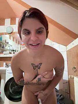 Brutecia2002's cam snapshot