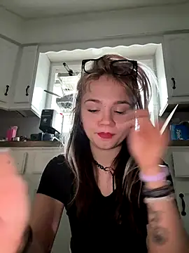 Cutiepiespanks live sex cam