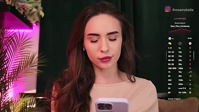 BabyYoda- live sex cam