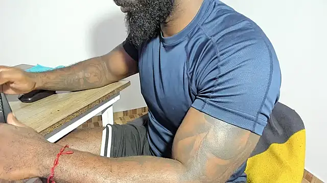 Freedom_24 live sex cam