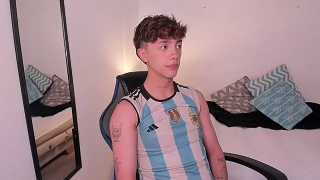 Tomy_Rox live sex cam