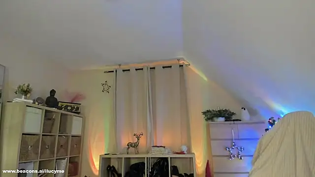 ilucyme live sex cam