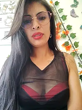 Astrid-- live sex cam