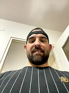 Lover_boy_89 live sex cam